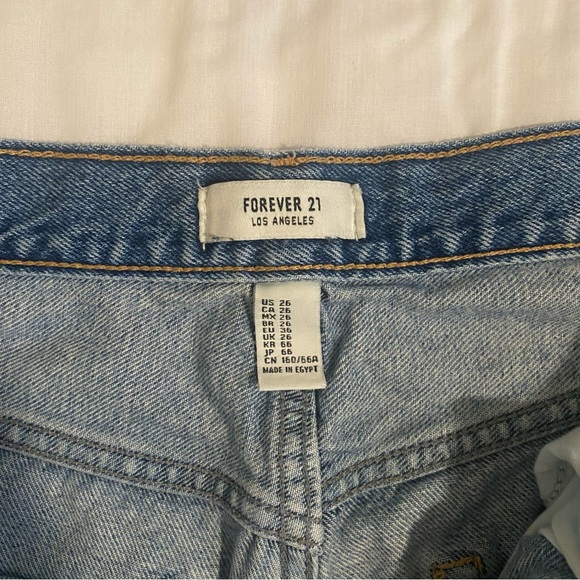 Forever 21 Jeans - Picture 3 of 4